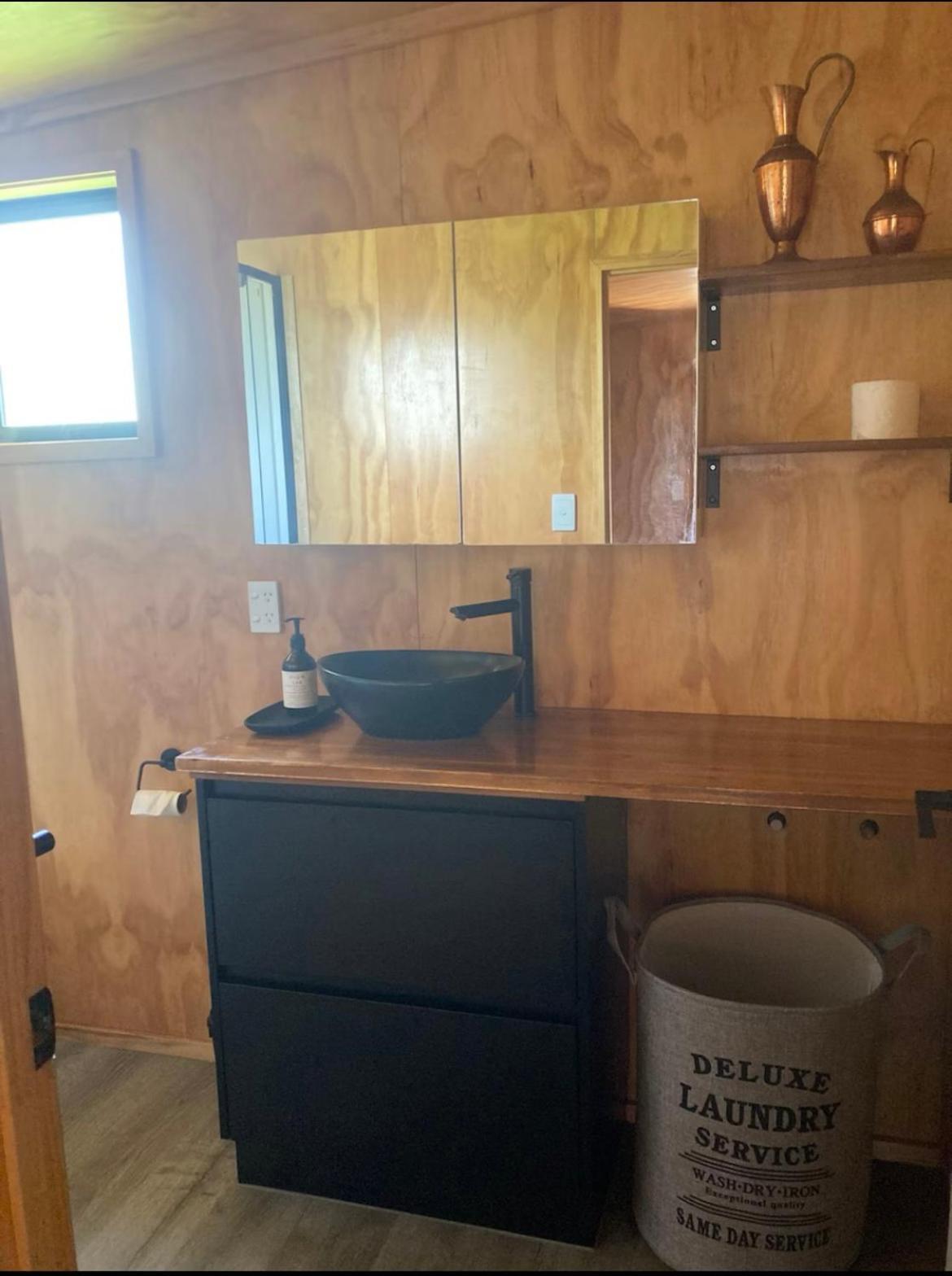 White Pine Bush Cabins Taneatua 外观 照片
